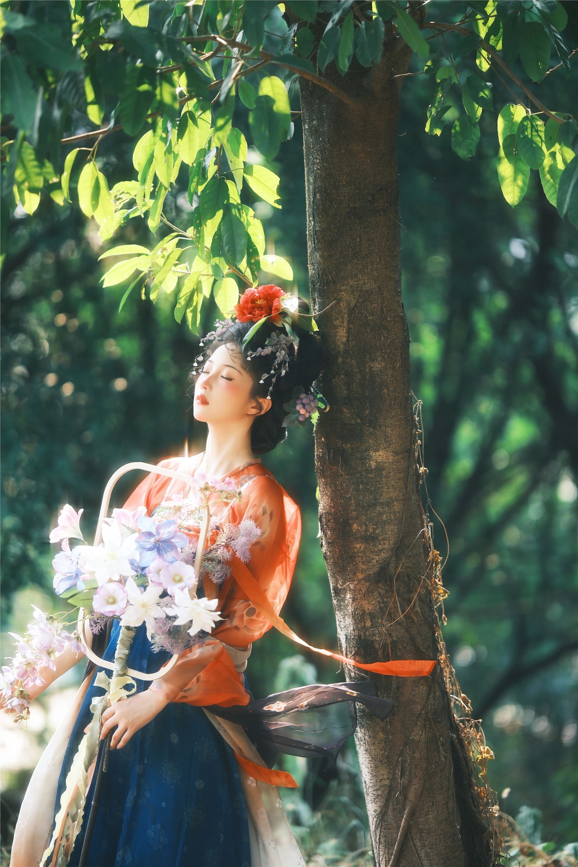 YITUYU艺图语 2025.01.09 甜兔 兔牙w